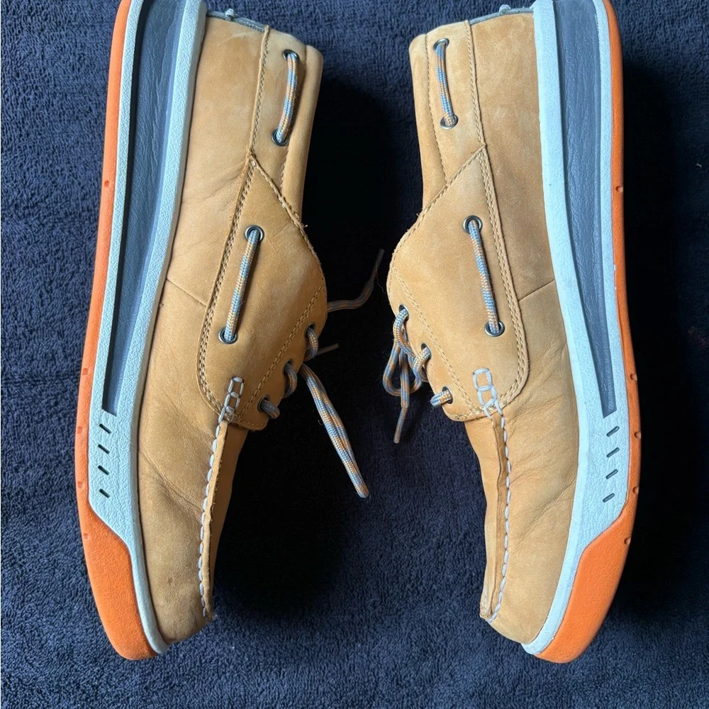 Timberland Men's Tan Boat Shoes - Picture 3 of 8